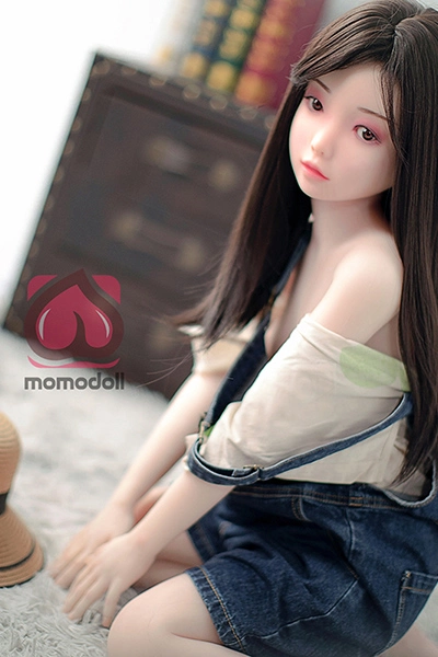 Momodoll